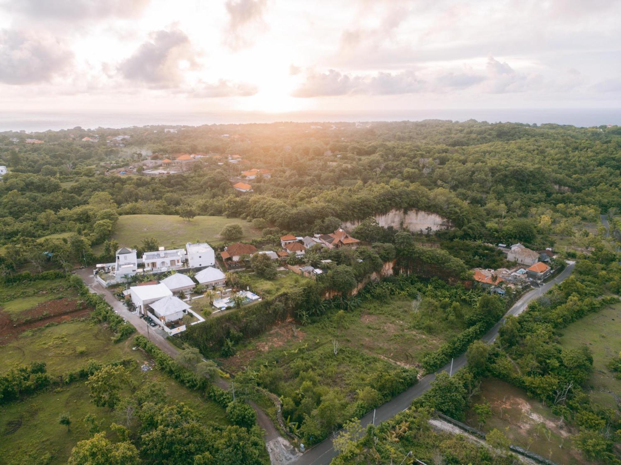 Sukacita Hill Ξενοδοχείο Uluwatu Εξωτερικό φωτογραφία
